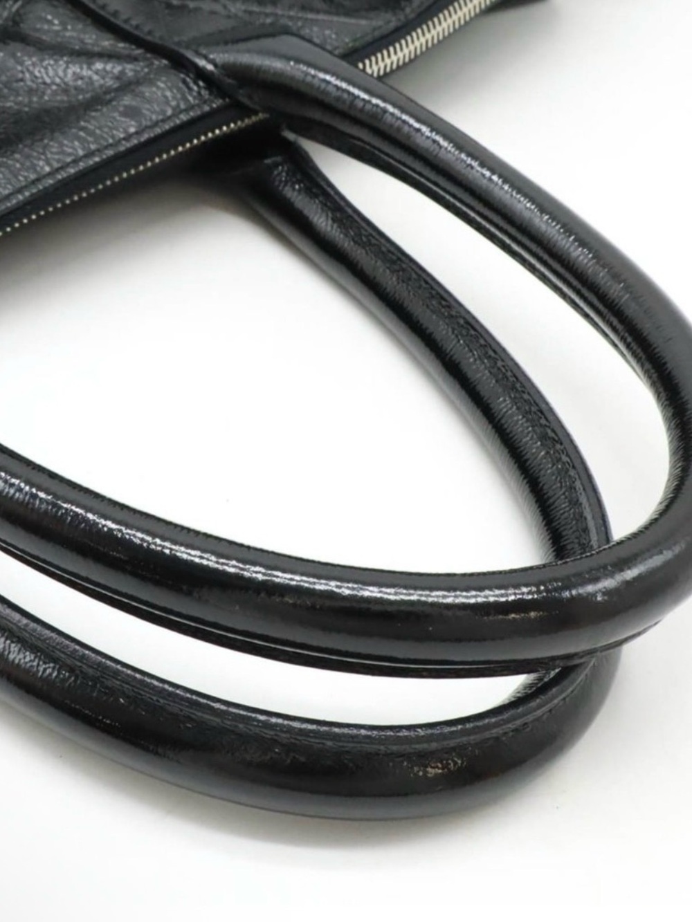 YSL Easy Boston Patent Leather Enamel Black Bag - Picture 11 of 14